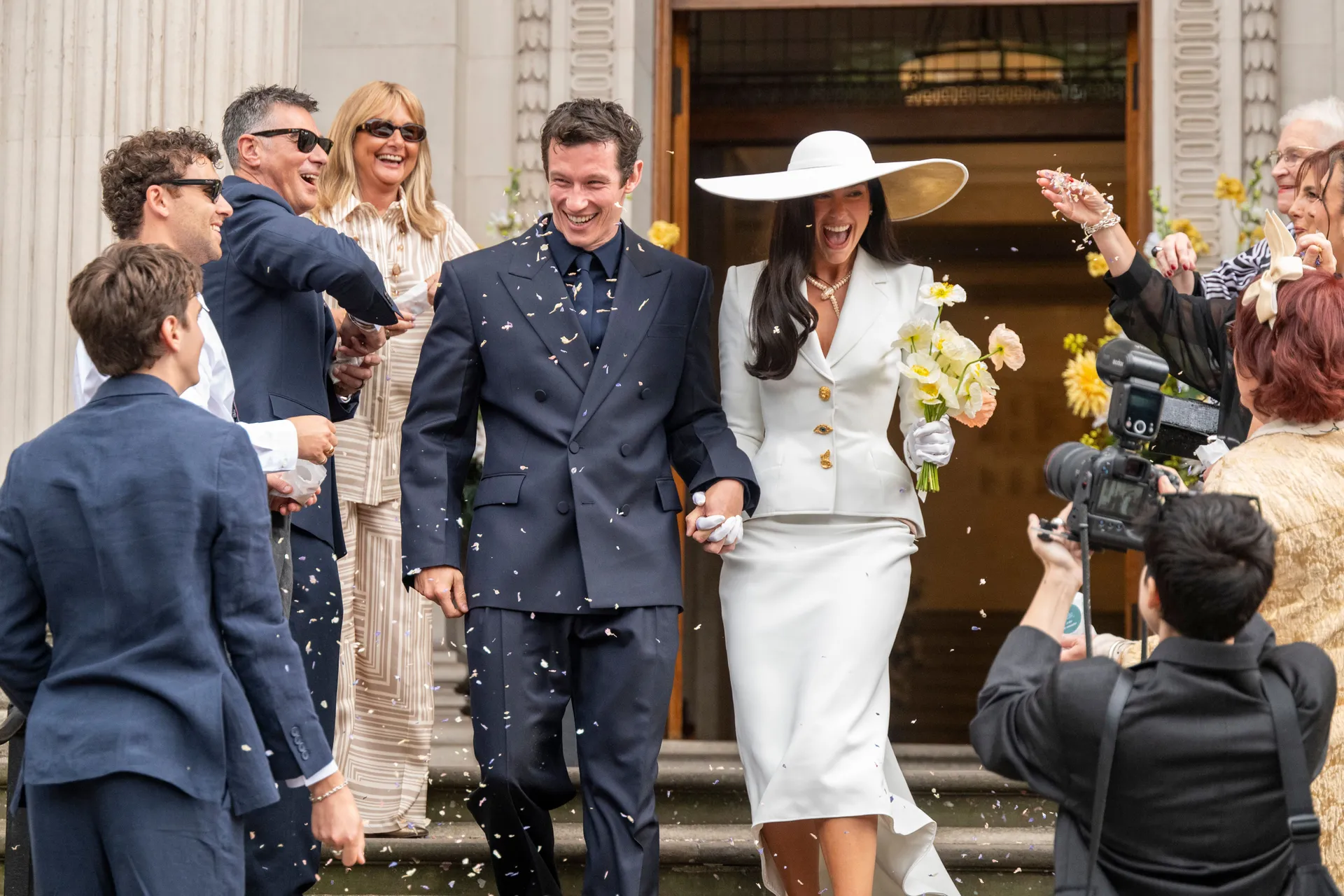 La boda de Dua Lipa en Italia genera entusiasmo y críticas en Palermo